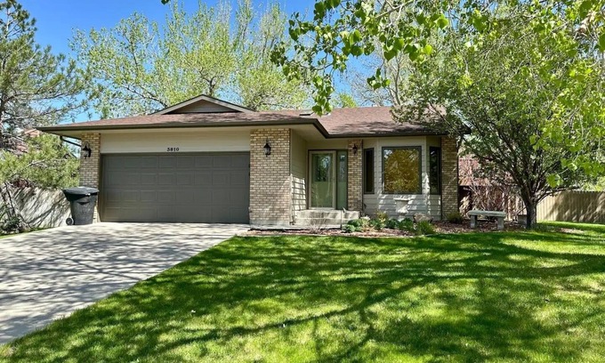 Casper Haus | Modern Comforts - Stay/Work/Play