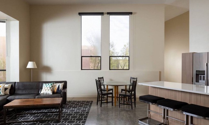 Kayenta Eigentumswohnung | Modern Desert Dwelling, Pet Friendly