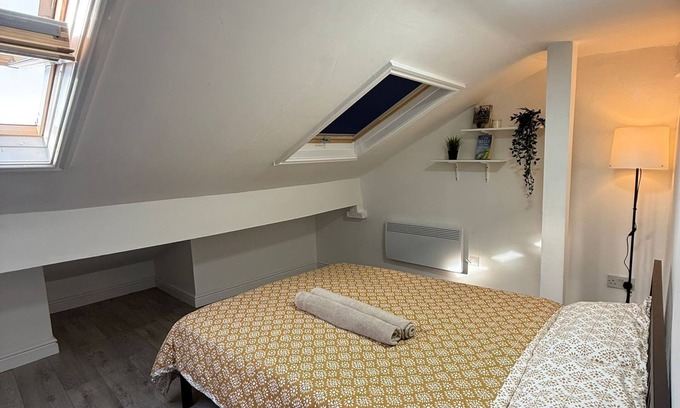 Rusholme Haus | Doppelzimmer-Standard-Gemeinsames Badezimmer-Strassenblick-R 1