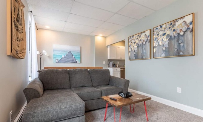 Orono Wohnung | Modern High End Apartment With River Views