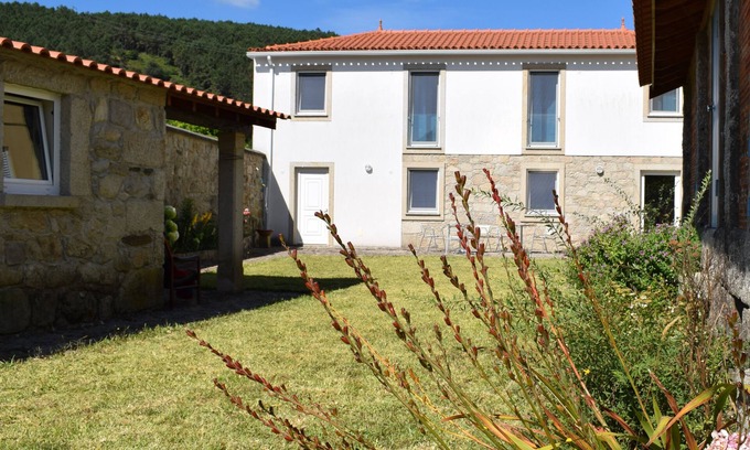 Vila Nova de Cerveira Haus | Modern, großes Familienhaus mit großem Garten in der Nähe von Bergen und Strand