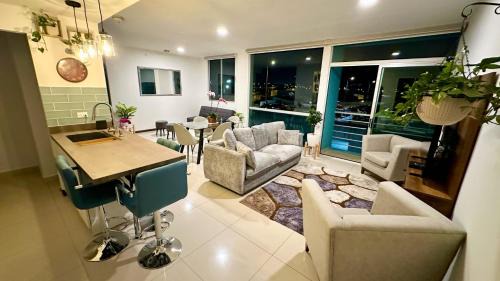 Hatillo Wohnung | Modern, large and equipped