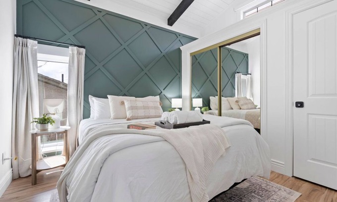 Lower Avenues Haus | Modern Luxury in The Lower Avenues + Mountain Views