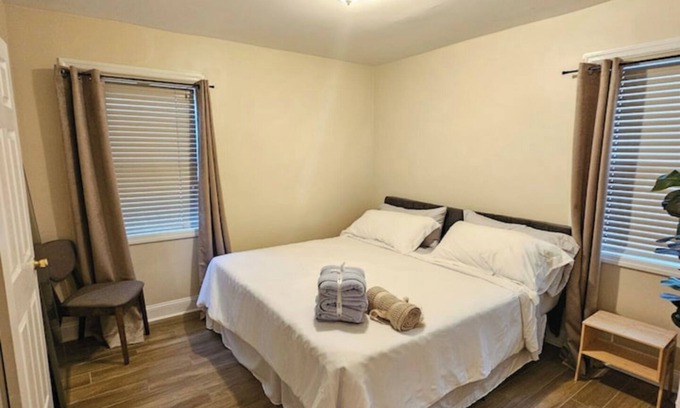 Washington Highlands Wohnung | Modern Minimalist Haven 1BD 1BA Apt in SE DC WiFi