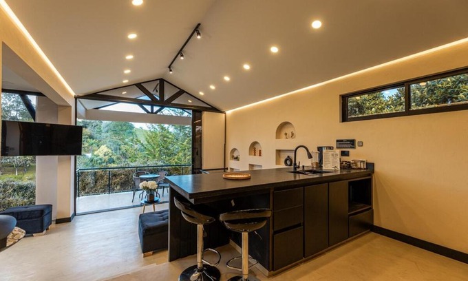 El Carmen de Viboral Villa | Modern Mountain Villa Kobus