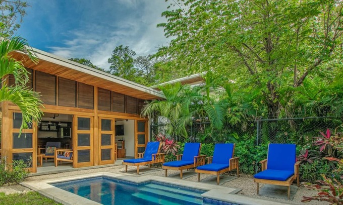 Playa Guiones Haus | Modern Oasis in Playa Guiones walk everywhere!