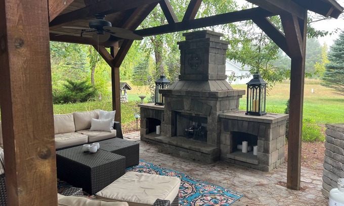 Mountain Haus | Modern Rustic Cabin - 2BR/1BA + Kid-Friendly Bunk Room & Fireplace