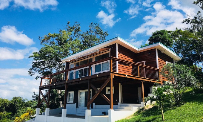 San Ignacio Haus | Oberste Etage des San Ignacio House mit Wlan, Klimaanlage und Kabelfernsehen