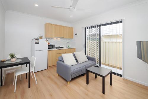 Kuraby Haus | Modern Serene Studio with Free Parking & New Build