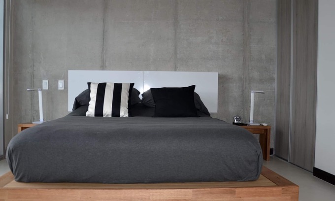 Rohrmoser Wohnung | Modern Amazing Studio mit atemberaubender Aussicht!
