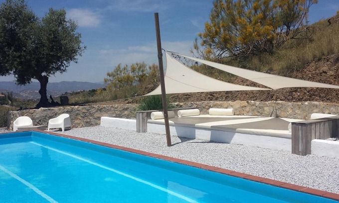 Canillas de Aceituno Haus | Moderne Villa, großer Pool, fantastische Aussicht