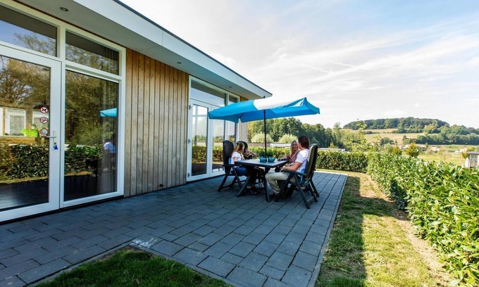 Schin op Geul Skihütte | ✓ Module at Residence Valkenburg ✓ Holiday home for 6 persons ✓ Located in Valkenburg (Schin op Geul) ✓ Holiday resort in South Limburg, near Maastricht ✓ Book directly at the resort