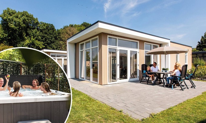 Strucht Skihütte | ✓ Module at Residence Valkenburg ✓ Holiday home for 5 persons ✓ Located in Valkenburg (Schin op Geul) ✓ Holiday resort in South Limburg, near Maastricht ✓ Book directly at the resort