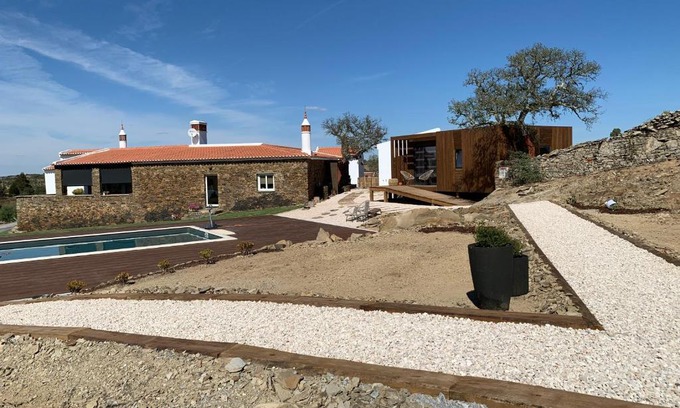 Almodovar e Graca dos Padroes Haus | Monte Clérigo Casas de Campo