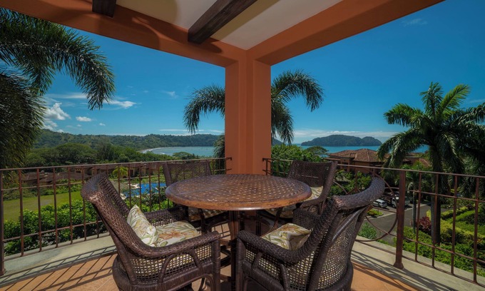 Herradura Eigentumswohnung | Los Suenos Montebello 1C 3 bdr Ocean View