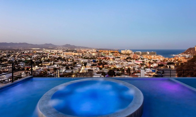 Colonia El Progreso Wohnung | Montemar 803: 2bd Condo Pool Ocean Views Gym