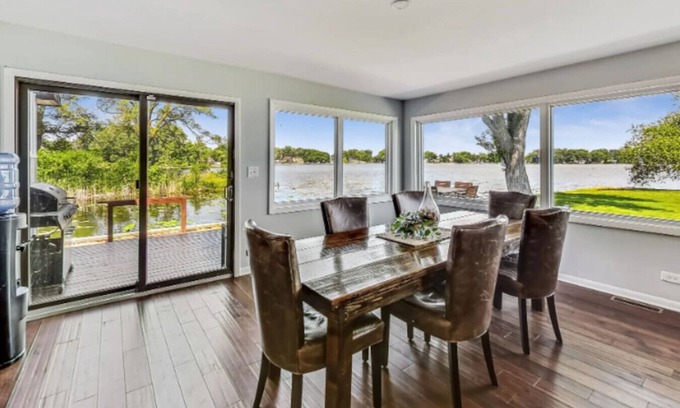 Ingleside Haus | Monthly and Seasonal Luxury Lakefront 5 bed 5.5 bath Estate with Private Beach