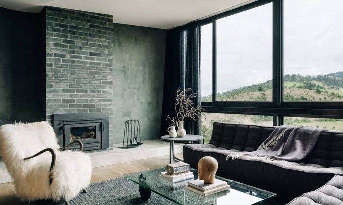 Richmond Haus | Moody Luxury Home in the Wine Region