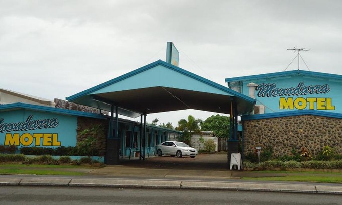 Innisfail Hotel | Moondarra Motel