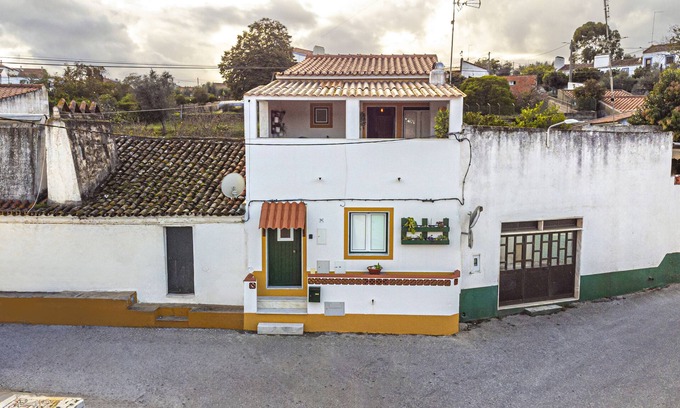Vila Vicosa Haus | Moradia Para Férias, Fins de Semana e Ocasiões Especiais