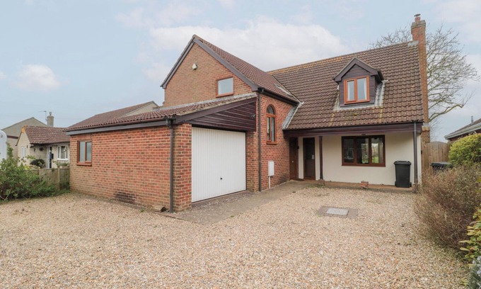 Middlezoy Hütte | MORGAN HOUSE, pet friendly, country holiday cottage in Middlezoy