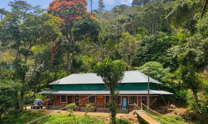 Pirmed Haus | Morley's Place Thekkady By Lexstays