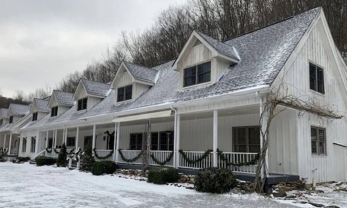 Slaty Fork Haus | MorningGloryInn.com 5 Star Inn at Snowshoe
