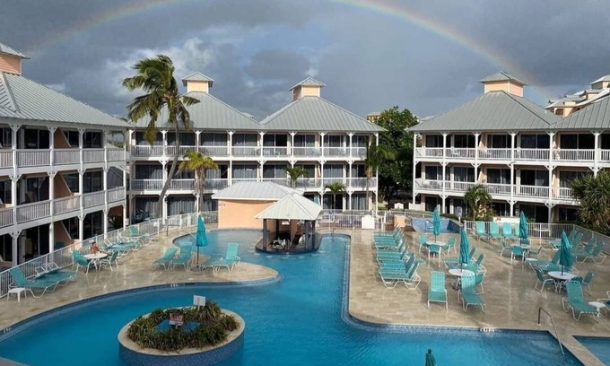 East End Resort | Morritts Tortuga club resort , family friendly pool view /beach front