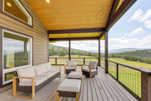 Rexford Haus | Mountain and Lake View Rexford Estate on 28 Acres!