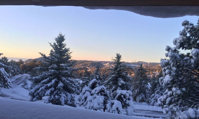 Golden Haus | Mountain Views With Easy Commute to Denver