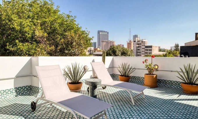 Zona Rosa Wohnung | Mr. W | Inviting 1Br near Soho House