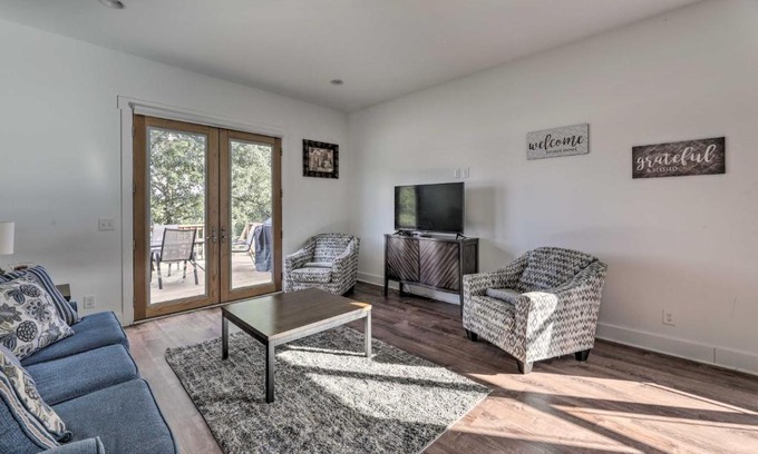 Mount Juliet Haus | Mt Juliet Home Steps to Old Hickory Lake!
