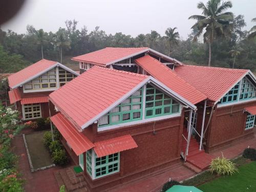 Hireguthi Haus | Mudra beach villa Gokarna