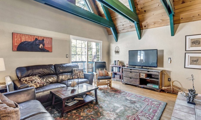 Bear Valley Haus | Multi-Family Cabin in Great Location! - Home #183 by Bear Valley Vacation Rentals