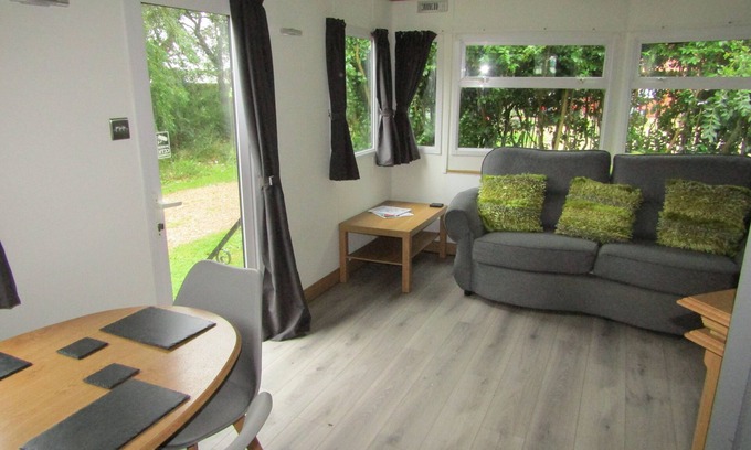 Mablethorpe and Sutton Haus | Multiple dogs welcome FREE - Static Caravan in private grounds next to the beach