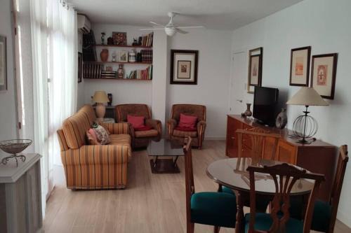 Cercadilla-Medina Azahara Wohnung | MUY CÉNTRICO, A 8 MIN DEL AVE ANDANDO, REFORMADO.