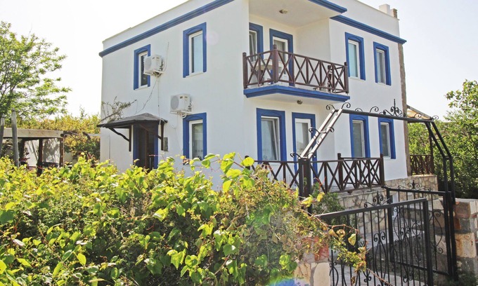 Bozcaada Hotel | Mylos Kipos Otel