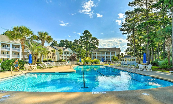 Waterford Plantation Eigentumswohnung | Myrtle Beach ‘Beach Golf Villa’ w/ Community Pool!