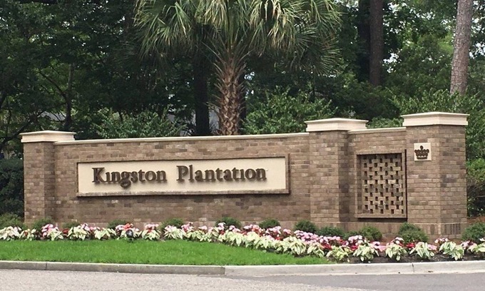 Arcadian Shores Villa | Zu Fuß zum Strand & Pool, Kingston Plantation - Erdgeschoss Villa