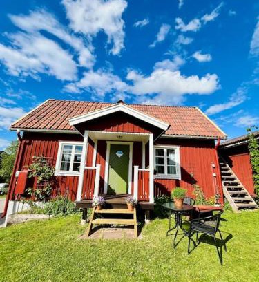 Rattvik Haus | Mysig stuga med sjöutsikt
