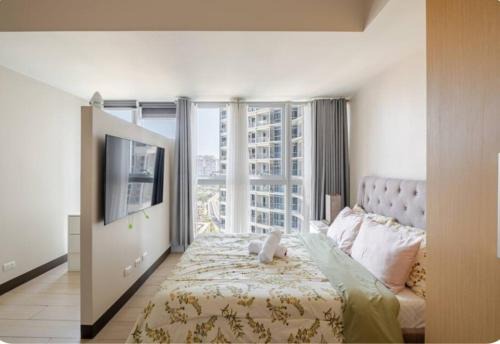 Bonifacio Global City Hotel | Mystay25V-ParksuitesTower1