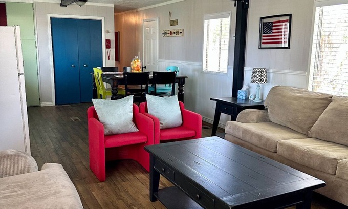 Soda Springs Haus | A nostalgic haven beautifully located moments from the Blackfoot Reservoir