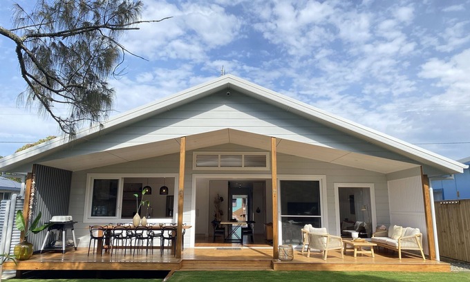 Wooli Haus | Named in Top 10 Coolest Properties on NSW North Coast (Daily Telegraph Dec 21)
