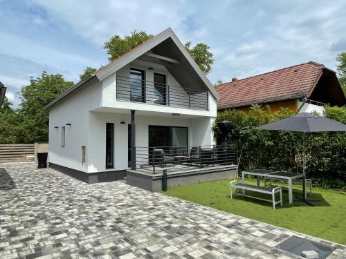 Zanka Haus | Napsugár Vendégház