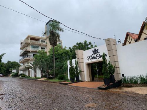 Presidente Franco Haus | NatuCenter Hospedaje