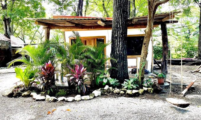 Samara Villa | Nature Lovers Paradise w/ outdoor bath - 4 min walk from the beach!
