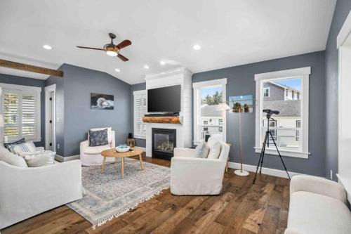 Nelscott Haus | Nauti Beach Cottage