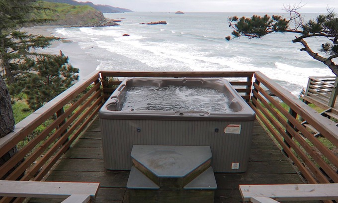 Brookings Haus | Nautilus-Ferienhaus-Eigenes Badezimmer-Blick aufs Meer