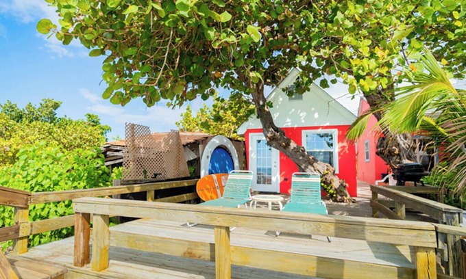 West Bay Hütte | Nautilus Studio - Calabash is a charming Studio on 7MB - by Cayman Villas