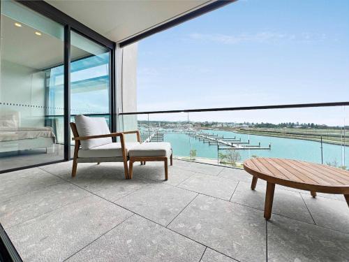 Shell Cove Wohnung | Nautilus View - Luxury Marina Getaway